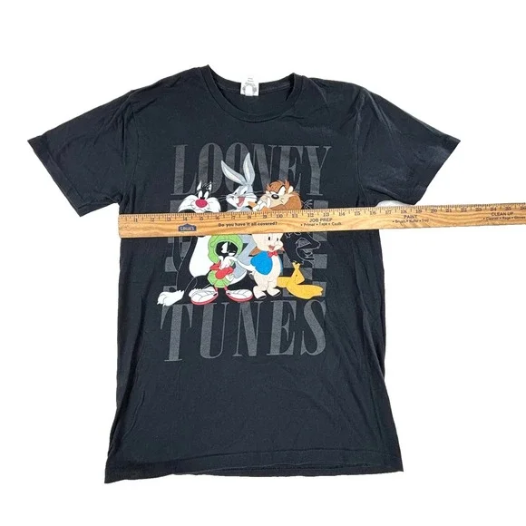 Vtg Looney Tunes Bugs Bunny, Daffy Duck, Taz Graphic T-Shirt Black Size Small - Picture 5 of 5